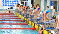 Zawodnicy MUKS Unia podczas kolejnej rundy Dużej Świętokrzyskiej Ligi Pływackiej
