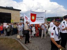 Seniorzy z Buska-Zdroju promowali gminę w Chęcinach