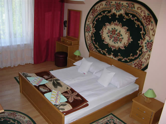 HOTEL  Pod Świerkiem