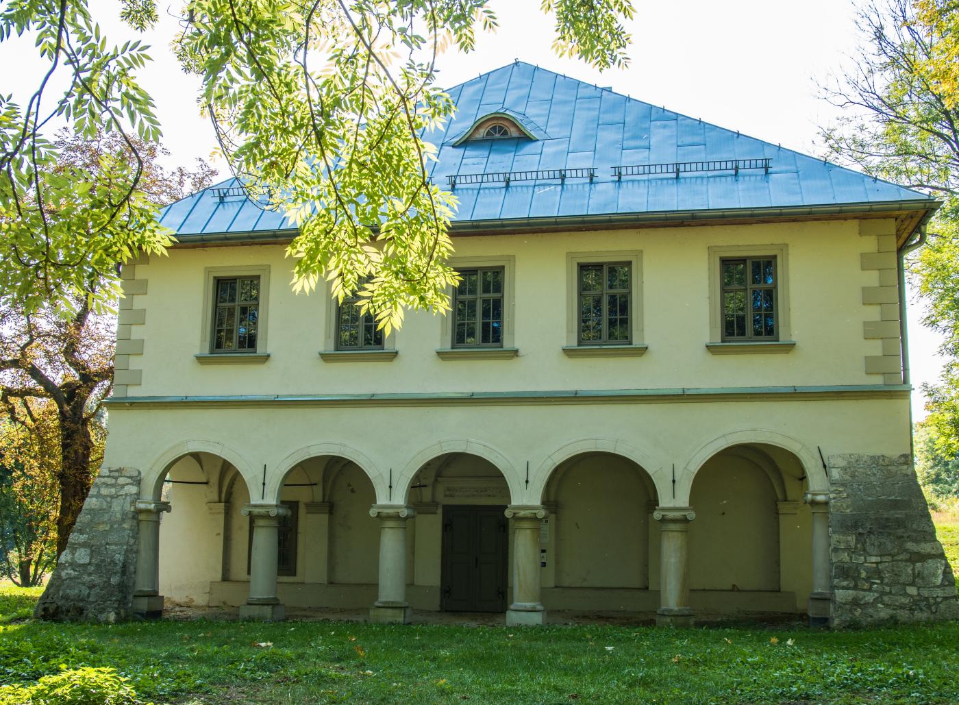 Widuchowa - dwór renesansowy